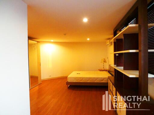 For RENT : Tai Ping Towers / 3 Bedroom / 3 Bathrooms / 251 sqm / 65000 THB [8029838]