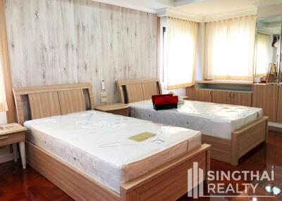 For RENT : Mitr Mansion / 3 Bedroom / 3 Bathrooms / 281 sqm / 65000 THB [8058256]