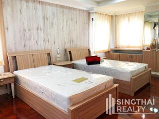 For RENT : Mitr Mansion / 3 Bedroom / 3 Bathrooms / 281 sqm / 65000 THB [8058256]