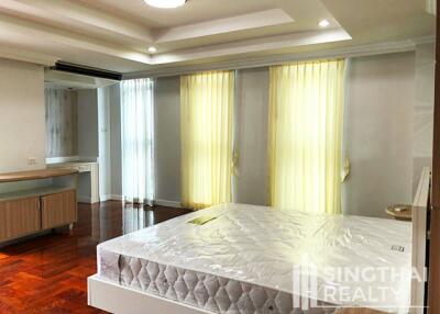 For RENT : Mitr Mansion / 3 Bedroom / 3 Bathrooms / 281 sqm / 65000 THB [8058256]