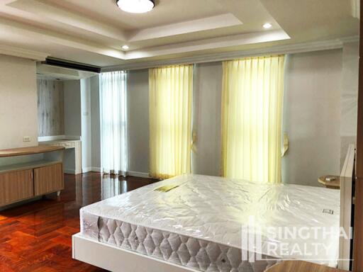 For RENT : Mitr Mansion / 3 Bedroom / 3 Bathrooms / 281 sqm / 65000 THB [8058256]