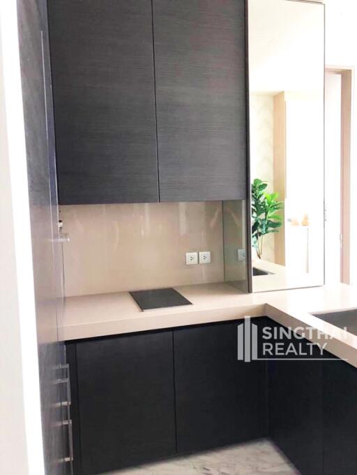 For RENT : Saladaeng One / 1 Bedroom / 1 Bathrooms / 57 sqm / 65000 THB [8194122]