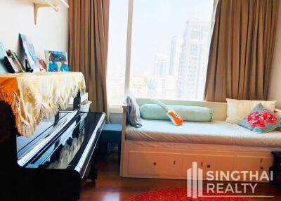 For RENT : Wind Sukhumvit 23 / 3 Bedroom / 3 Bathrooms / 131 sqm / 65000 THB [8402528]