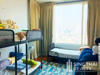 For RENT : Wind Sukhumvit 23 / 3 Bedroom / 3 Bathrooms / 131 sqm / 65000 THB [8402528]