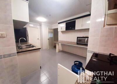 For RENT : Fifty Fifth Tower / 3 Bedroom / 3 Bathrooms / 253 sqm / 65000 THB [8438803]