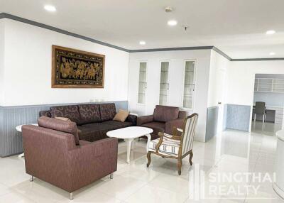 For RENT : Fifty Fifth Tower / 3 Bedroom / 3 Bathrooms / 226 sqm / 65000 THB [8720560]