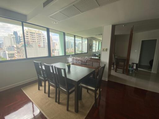 For RENT : Lake Green / 2 Bedroom / 2 Bathrooms / 136 sqm / 65000 THB [8941447]