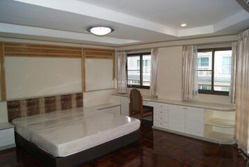For RENT : D.H.Grand Tower / 3 Bedroom / 4 Bathrooms / 280 sqm / 65000 THB [9199426]