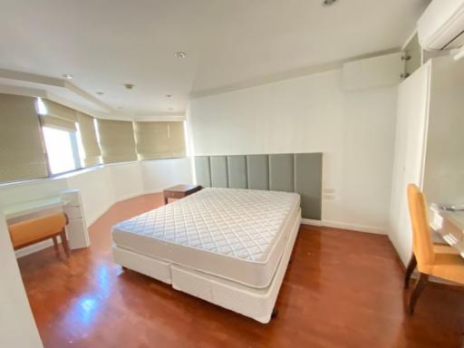 For RENT : President Park Sukhumvit 24 / 3 Bedroom / 4 Bathrooms / 260 sqm / 65000 THB [9793206]