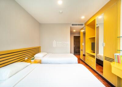 For RENT : AP Suites Sukhumvit 33 / 3 Bedroom / 3 Bathrooms / 200 sqm / 65000 THB [9859252]