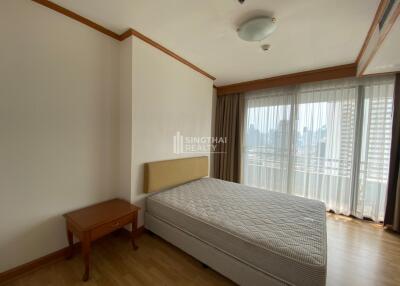 For RENT : Charoenjai place / 3 Bedroom / 3 Bathrooms / 190 sqm / 65000 THB [9989035]