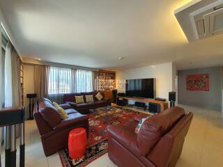 For RENT : Pearl Garden / 3 Bedroom / 3 Bathrooms / 181 sqm / 65000 THB [R10138]