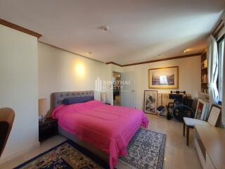 For RENT : Pearl Garden / 3 Bedroom / 3 Bathrooms / 181 sqm / 65000 THB [R10138]