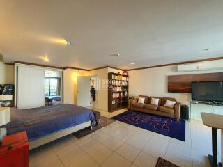 For RENT : Pearl Garden / 3 Bedroom / 3 Bathrooms / 181 sqm / 65000 THB [R10138]