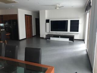 For RENT : The Prime 11 / 4 Bedroom / 4 Bathrooms / 177 sqm / 65000 THB [10266163]