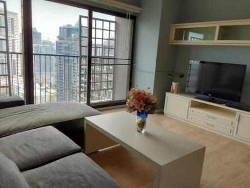 For RENT : Noble Remix / 3 Bedroom / 2 Bathrooms / 102 sqm / 65000 THB [10584703]