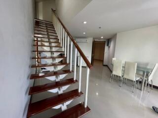 For RENT : P.W.T Mansion / 3 Bedroom / 3 Bathrooms / 200 sqm / 50000 THB [R11152]