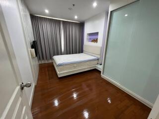 For RENT : Grand Langsuan / 3 Bedroom / 2 Bathrooms / 150 sqm / 65000 THB [10650943]