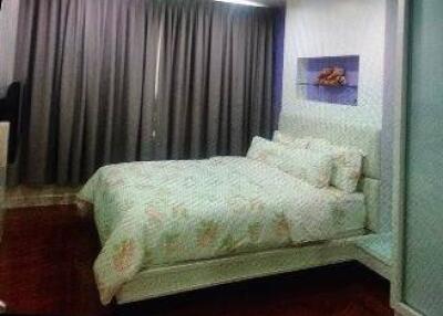 For RENT : Grand Langsuan / 3 Bedroom / 2 Bathrooms / 150 sqm / 65000 THB [10650943]