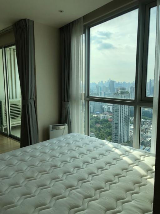 For RENT : Sky Walk Condominium / 3 Bedroom / 2 Bathrooms / 101 sqm / 65000 THB [10790178]