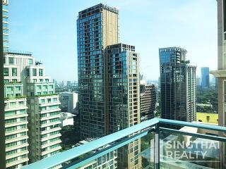 For RENT : Q Langsuan / 2 Bedroom / 2 Bathrooms / 107 sqm / 68000 THB [8406209]