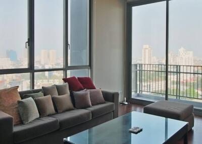 For RENT : Quattro by Sansiri / 2 Bedroom / 2 Bathrooms / 85 sqm / 68000 THB [9273025]