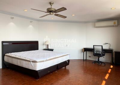 For RENT : Tai Ping Towers / 4 Bedroom / 3 Bathrooms / 250 sqm / 69000 THB [R10328]
