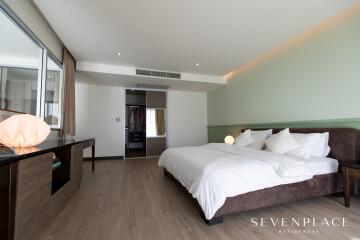 For RENT : Seven Place Executive Residences / 2 Bedroom / 2 Bathrooms / 202 sqm / 75000 THB [10307855]