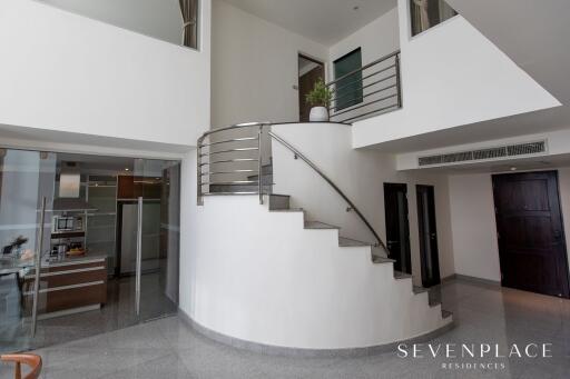 For RENT : Seven Place Executive Residences / 2 Bedroom / 2 Bathrooms / 202 sqm / 75000 THB [10307855]