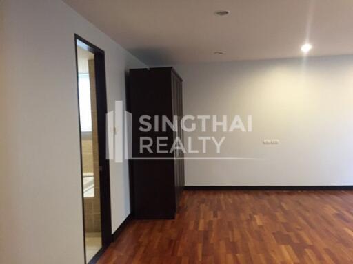 For RENT : Avenue 61 / 3 Bedroom / 3 Bathrooms / 191 sqm / 70000 THB [2868176]