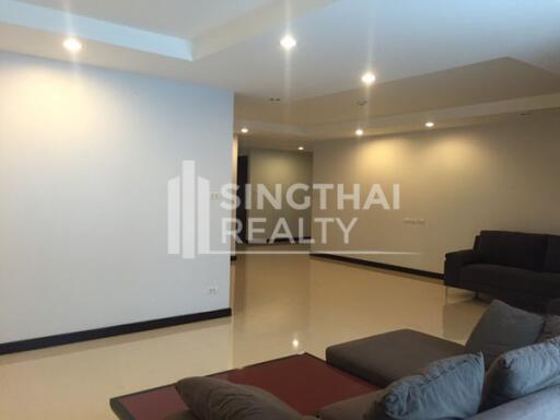 For RENT : Avenue 61 / 3 Bedroom / 3 Bathrooms / 191 sqm / 70000 THB [2868176]