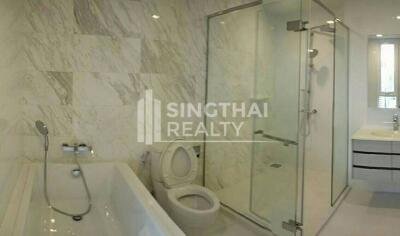 For RENT : HQ by Sansiri / 2 Bedroom / 2 Bathrooms / 75 sqm / 70000 THB [2774639]