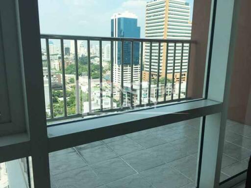 For RENT : Fullerton Sukhumvit / 2 Bedroom / 2 Bathrooms / 101 sqm / 70000 THB [3394046]