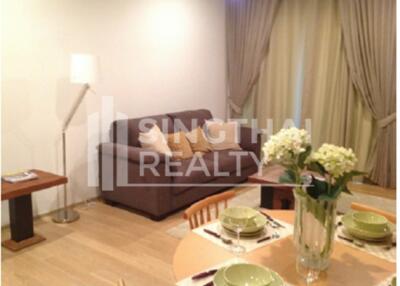 For RENT : 39 by Sansiri / 2 Bedroom / 2 Bathrooms / 76 sqm / 70000 THB [3829469]