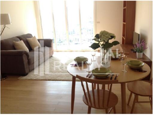 For RENT : 39 by Sansiri / 2 Bedroom / 2 Bathrooms / 76 sqm / 70000 THB [3829469]