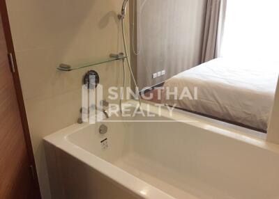 For RENT : Ashton Morph 38 / 2 Bedroom / 2 Bathrooms / 72 sqm / 70000 THB [3877694]