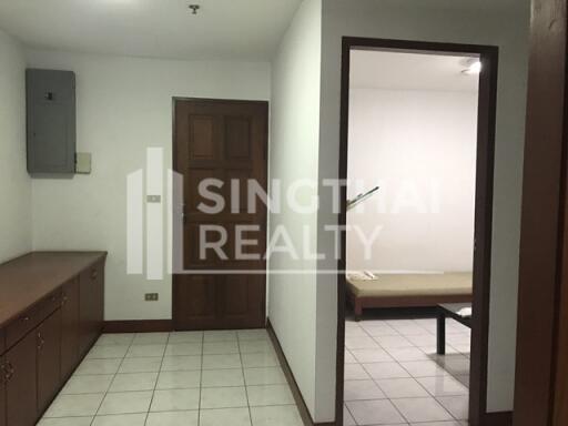 For RENT : Baan Suanpetch / 3 Bedroom / 3 Bathrooms / 267 sqm / 70000 THB [4076480]