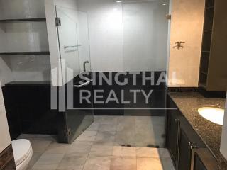 For RENT : Baan Suanpetch / 3 Bedroom / 3 Bathrooms / 266 sqm / 80000 THB [4076348]