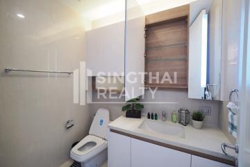 For RENT : Q Langsuan / 2 Bedroom / 2 Bathrooms / 74 sqm / 70000 THB [4422488]