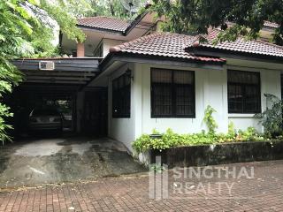 For RENT : House Phromphong / 3 Bedroom / 3 Bathrooms / 281 sqm / 70000 THB [6090250]