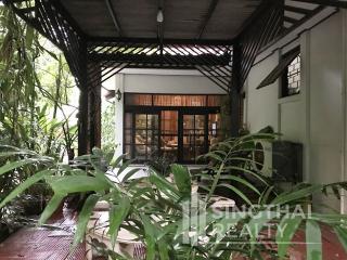 For RENT : House Phromphong / 3 Bedroom / 3 Bathrooms / 281 sqm / 70000 THB [6090250]