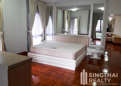 For RENT : Vanicha Park Langsuan / 3 Bedroom / 3 Bathrooms / 251 sqm / 70000 THB [6323789]