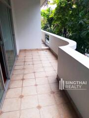 For RENT : Aramvej Apartment / 3 Bedroom / 3 Bathrooms / 301 sqm / 70000 THB [6300477]