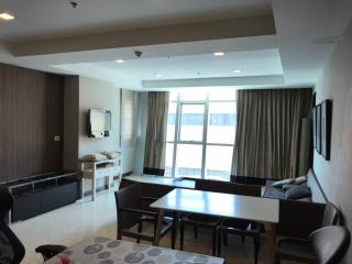 For RENT : Nusasiri Grand / 3 Bedroom / 3 Bathrooms / 140 sqm / 70000 THB [6395751]