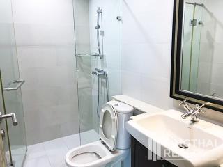 For RENT : Watermark Chaophraya / 3 Bedroom / 3 Bathrooms / 141 sqm / 70000 THB [6390128]