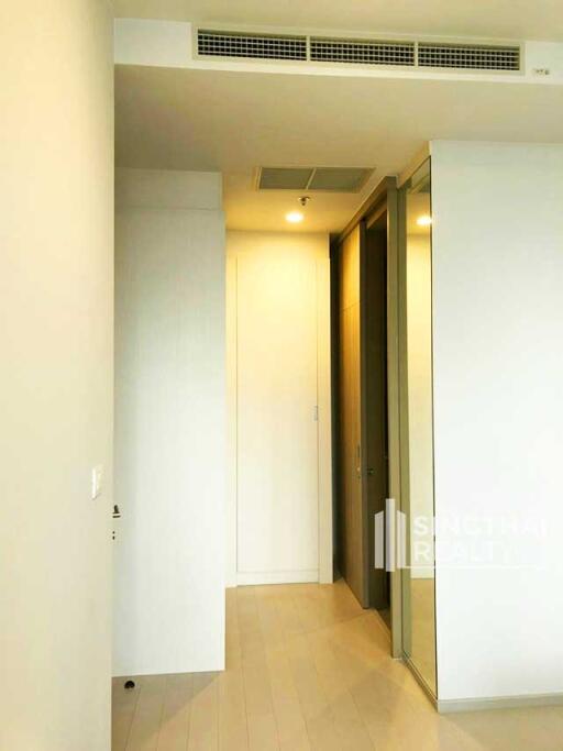 For RENT : Noble Ploenchit / 2 Bedroom / 2 Bathrooms / 76 sqm / 70000 THB [6373511]