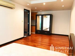 For RENT : Avenue 61 / 3 Bedroom / 3 Bathrooms / 199 sqm / 70000 THB [6430815]