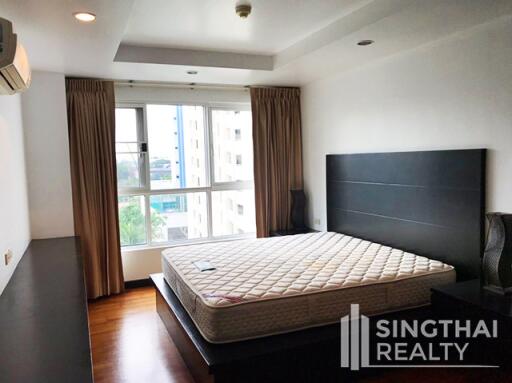 For RENT : Avenue 61 / 3 Bedroom / 3 Bathrooms / 199 sqm / 70000 THB [6430815]