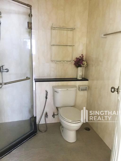 For RENT : Supalai Premier Place Asoke / 3 Bedroom / 2 Bathrooms / 198 sqm / 70000 THB [6477713]