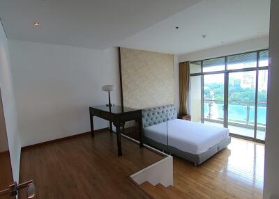 For RENT : The Lakes / 2 Bedroom / 2 Bathrooms / 151 sqm / 70000 THB [6671986]